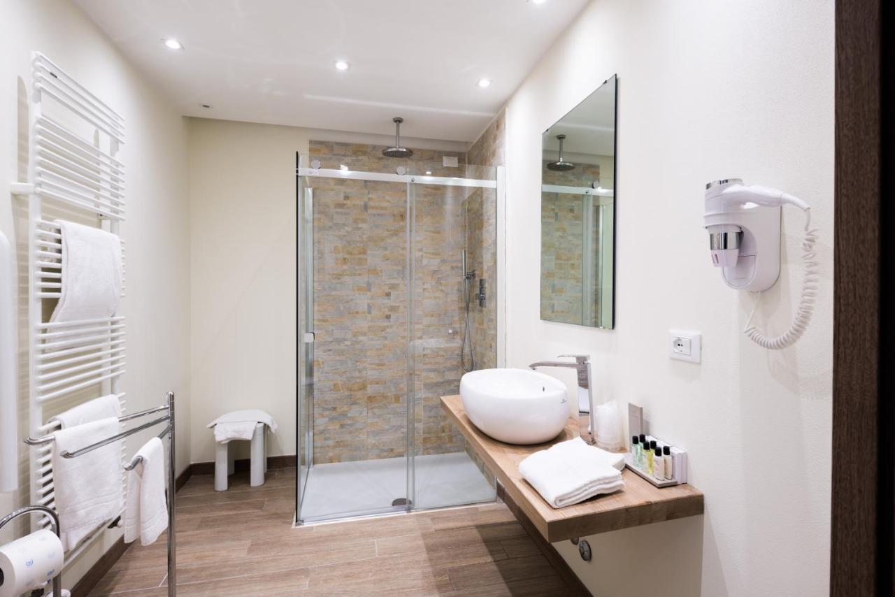 טרויליו Hotel Marelet מראה חיצוני תמונה