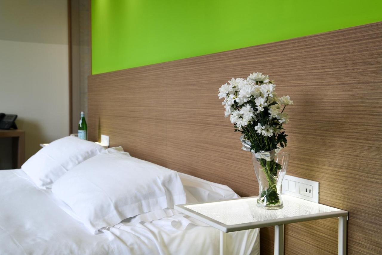טרויליו Hotel Marelet מראה חיצוני תמונה