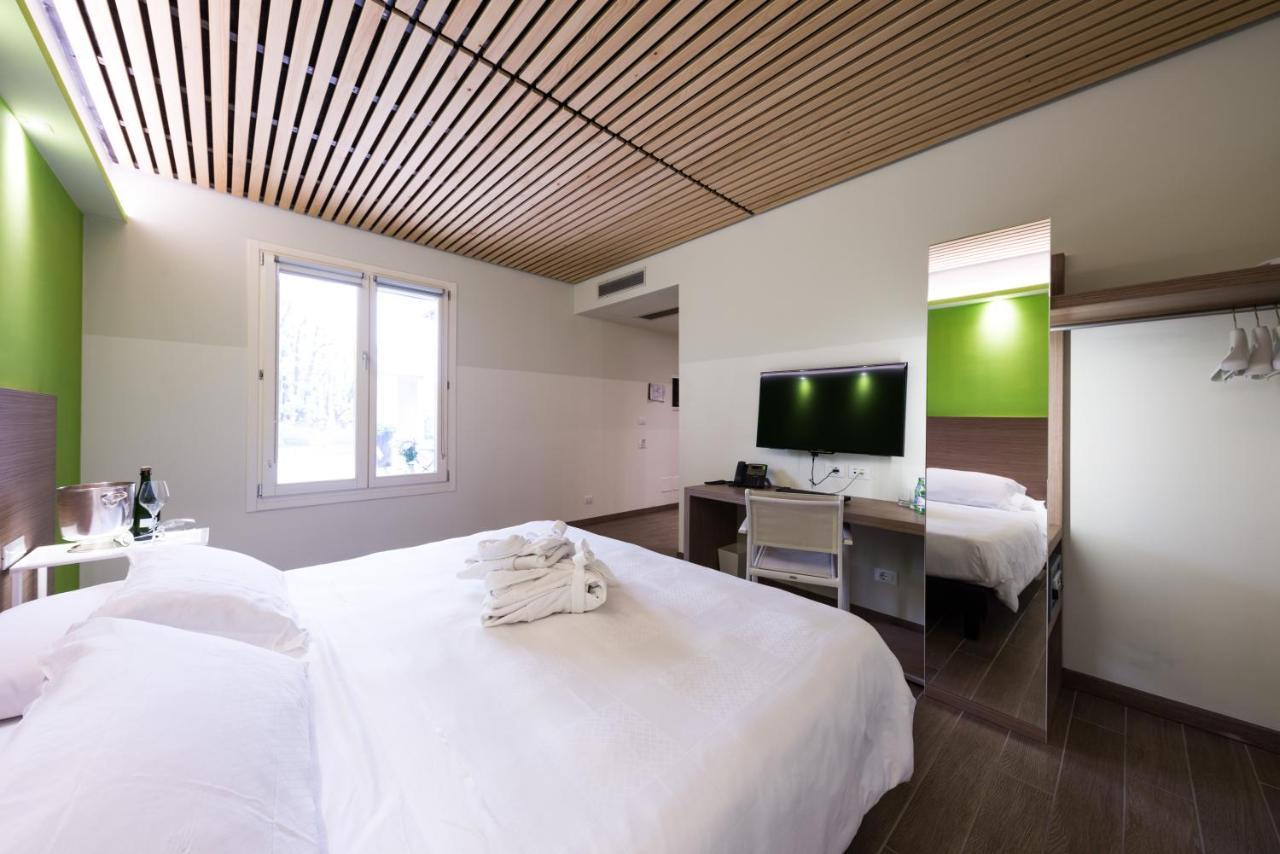 טרויליו Hotel Marelet מראה חיצוני תמונה